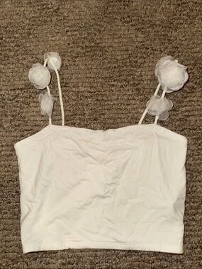 Beautiful Forever 21 White Floral-Trim Cropped Tank Top Size S Excellent Cond
